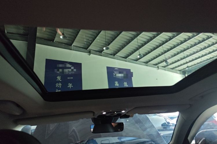 Used Lynk & Co 01 2017 2.0T Two-Wheel Drive Pro Edition Headliner