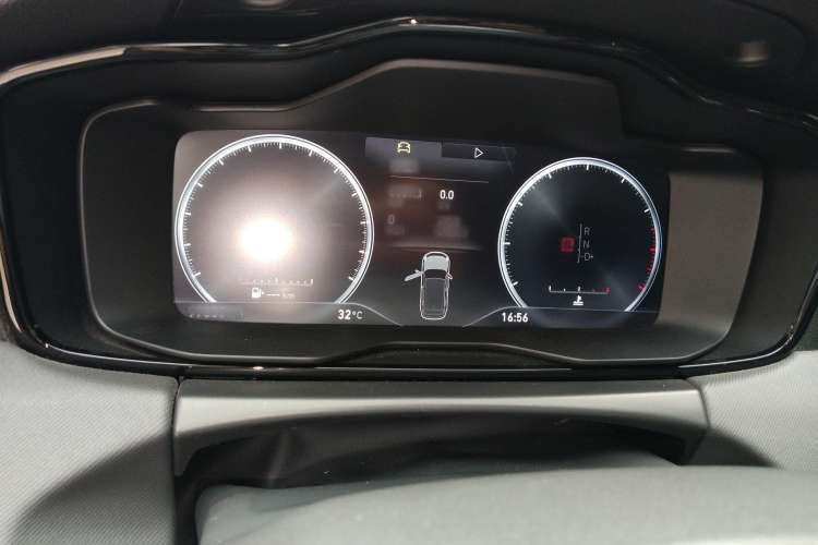 Used Lynk & Co 01 2017 2.0T Two-Wheel Drive Pro Edition Instrument Cluster