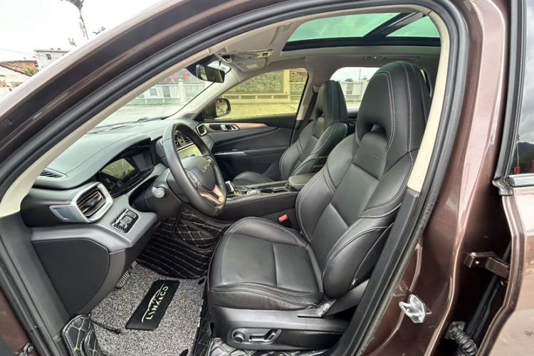 Used Lynk & Co 01 2017 2.0T Two-Wheel Drive Pro Edition Interior 4