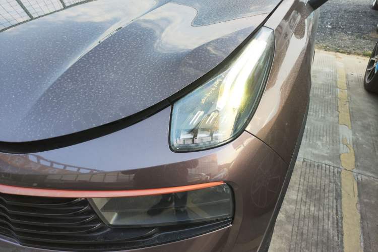Used Lynk & Co 01 2017 2.0T Two-Wheel Drive Pro Edition Left Front Headlight