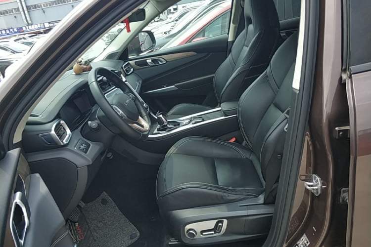 Used Lynk & Co 01 2017 2.0T Two-Wheel Drive Pro Edition Left Front Seat