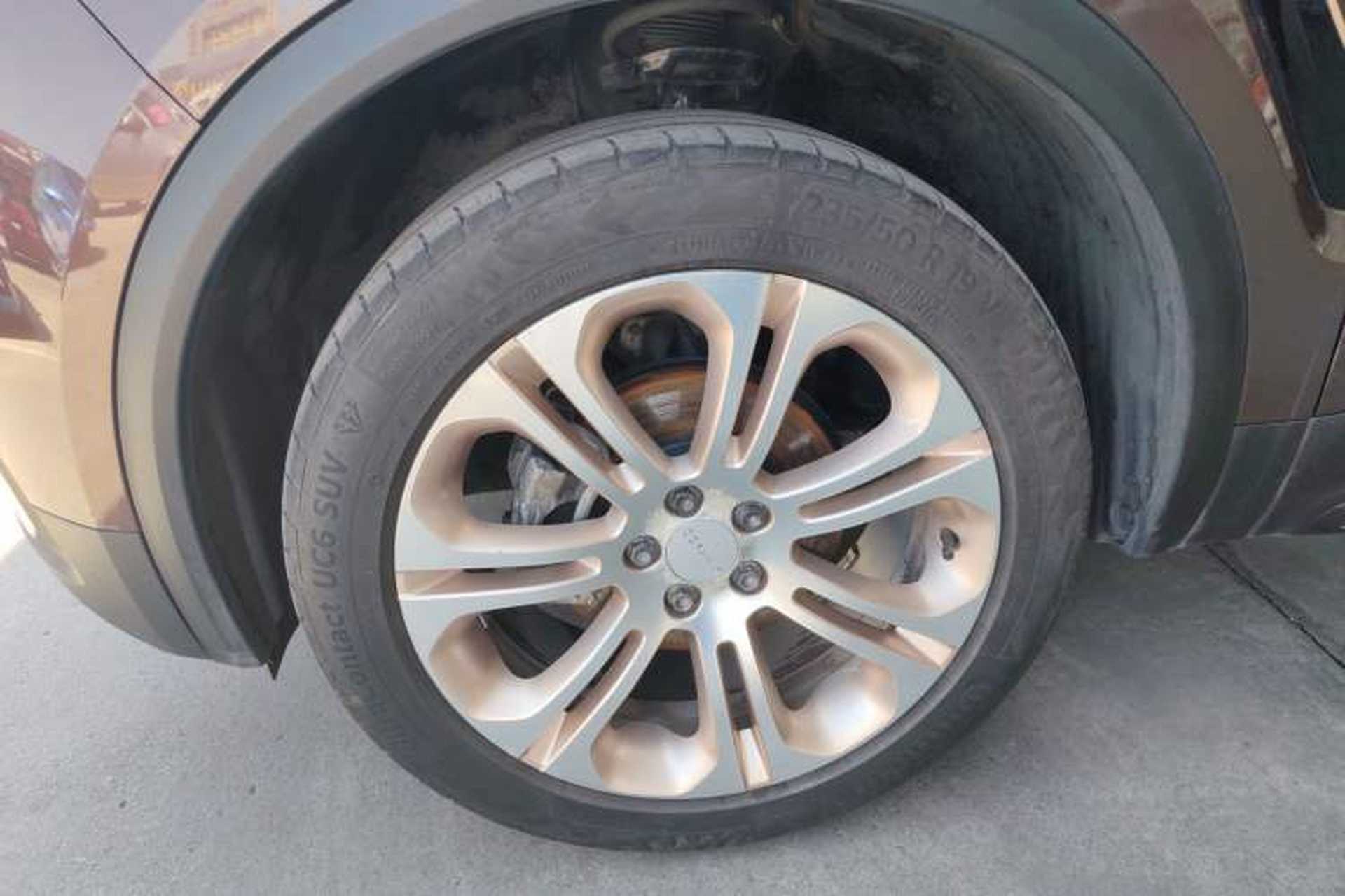 Used Lynk & Co 01 2017 2.0T Two-Wheel Drive Pro Edition Left Front Wheel Hub