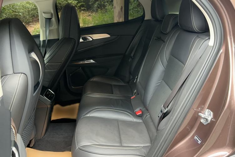 Used Lynk & Co 01 2017 2.0T Two-Wheel Drive Pro Edition Left Rear Seat