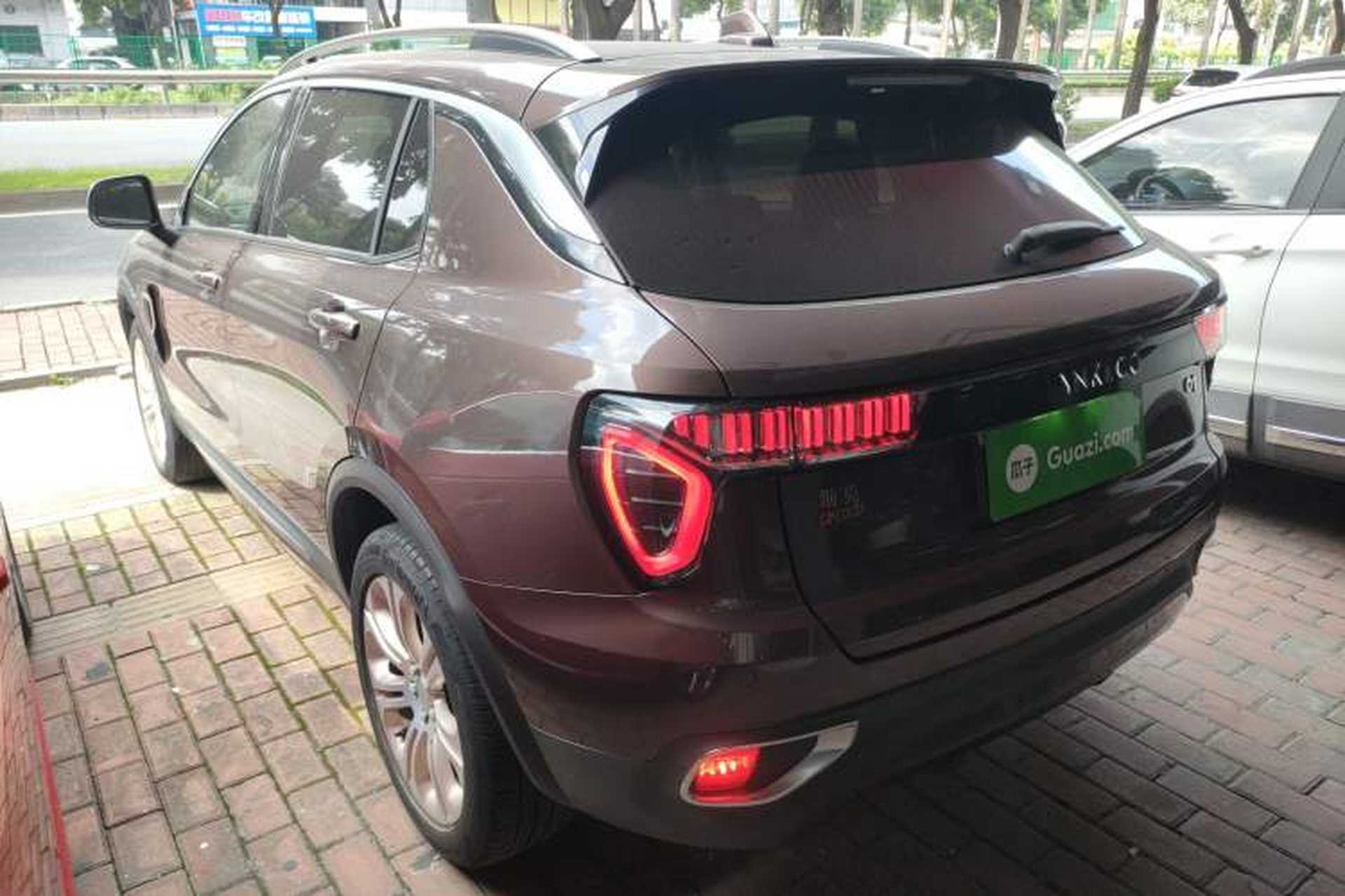 Used Lynk & Co 01 2017 2.0T Two-Wheel Drive Pro Edition Left Side