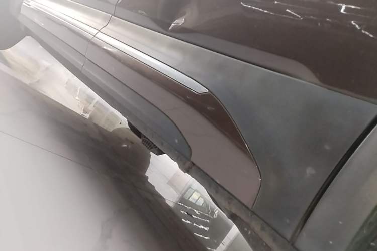 Used Lynk & Co 01 2017 2.0T Two-Wheel Drive Pro Edition Left Side Sill
