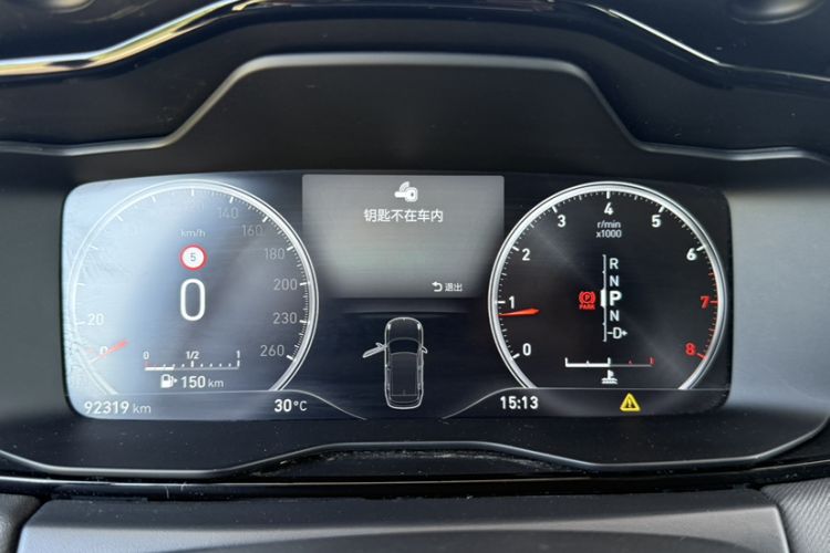 Used Lynk & Co 01 2017 2.0T Two-Wheel Drive Pro Edition Odometer Close Up