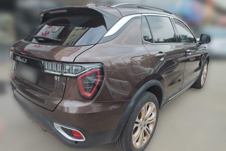 Used Lynk & Co 01 2017 2.0T Two-Wheel Drive Pro Edition Rear Right 45 Deg