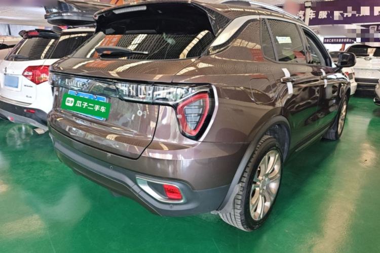 Used Lynk & Co 01 2017 2.0T Two-Wheel Drive Pro Edition Rear Right 45 Deg