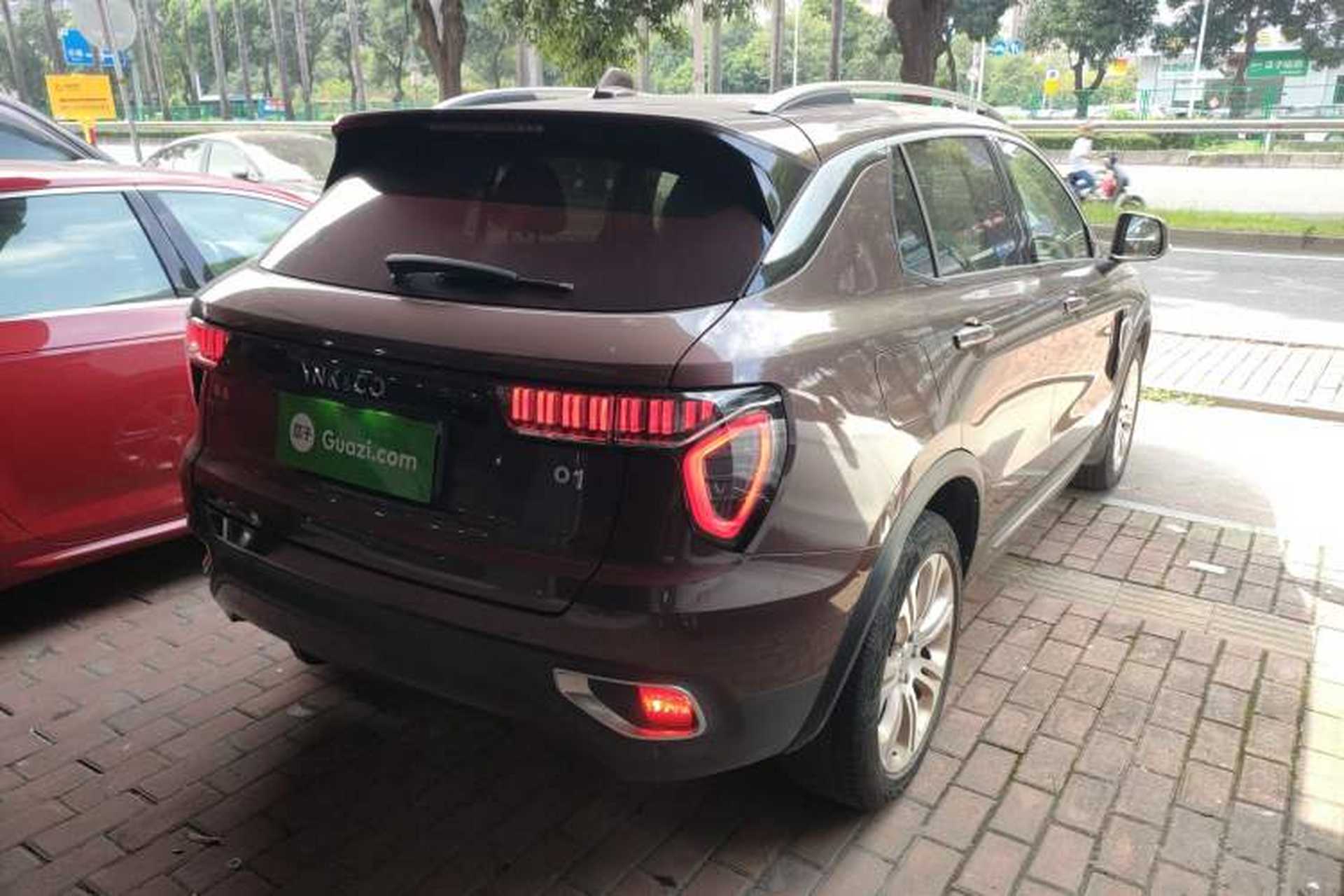 Used Lynk & Co 01 2017 2.0T Two-Wheel Drive Pro Edition Rear Right 45 Deg