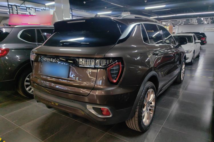 Used Lynk & Co 01 2017 2.0T Two-Wheel Drive Pro Edition Rear Right 45 Deg