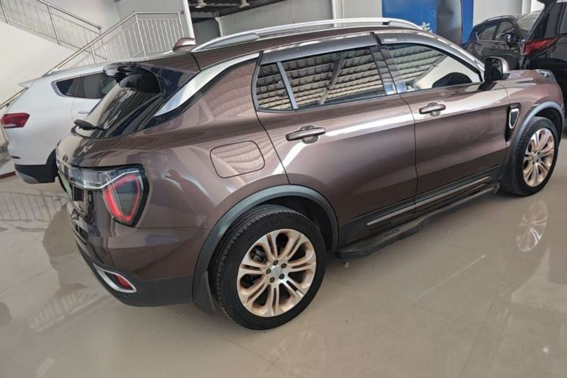 Used Lynk & Co 01 2017 2.0T Two-Wheel Drive Pro Edition Rear Right 45 Deg