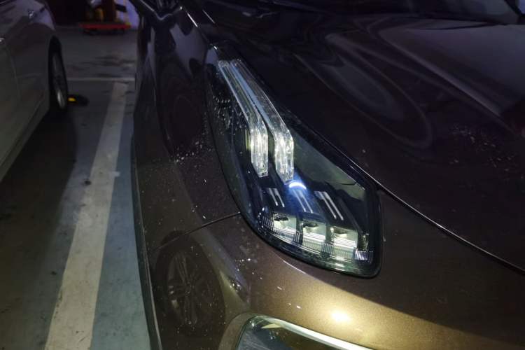 Used Lynk & Co 01 2017 2.0T Two-Wheel Drive Pro Edition Right Front Headlight