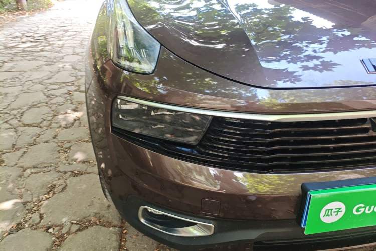Used Lynk & Co 01 2017 2.0T Two-Wheel Drive Pro Edition Right Front Headlight