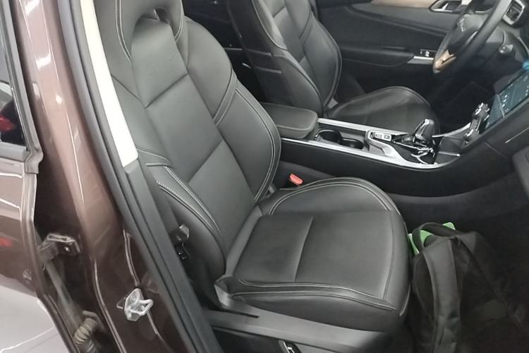 Used Lynk & Co 01 2017 2.0T Two-Wheel Drive Pro Edition Right Front Seat
