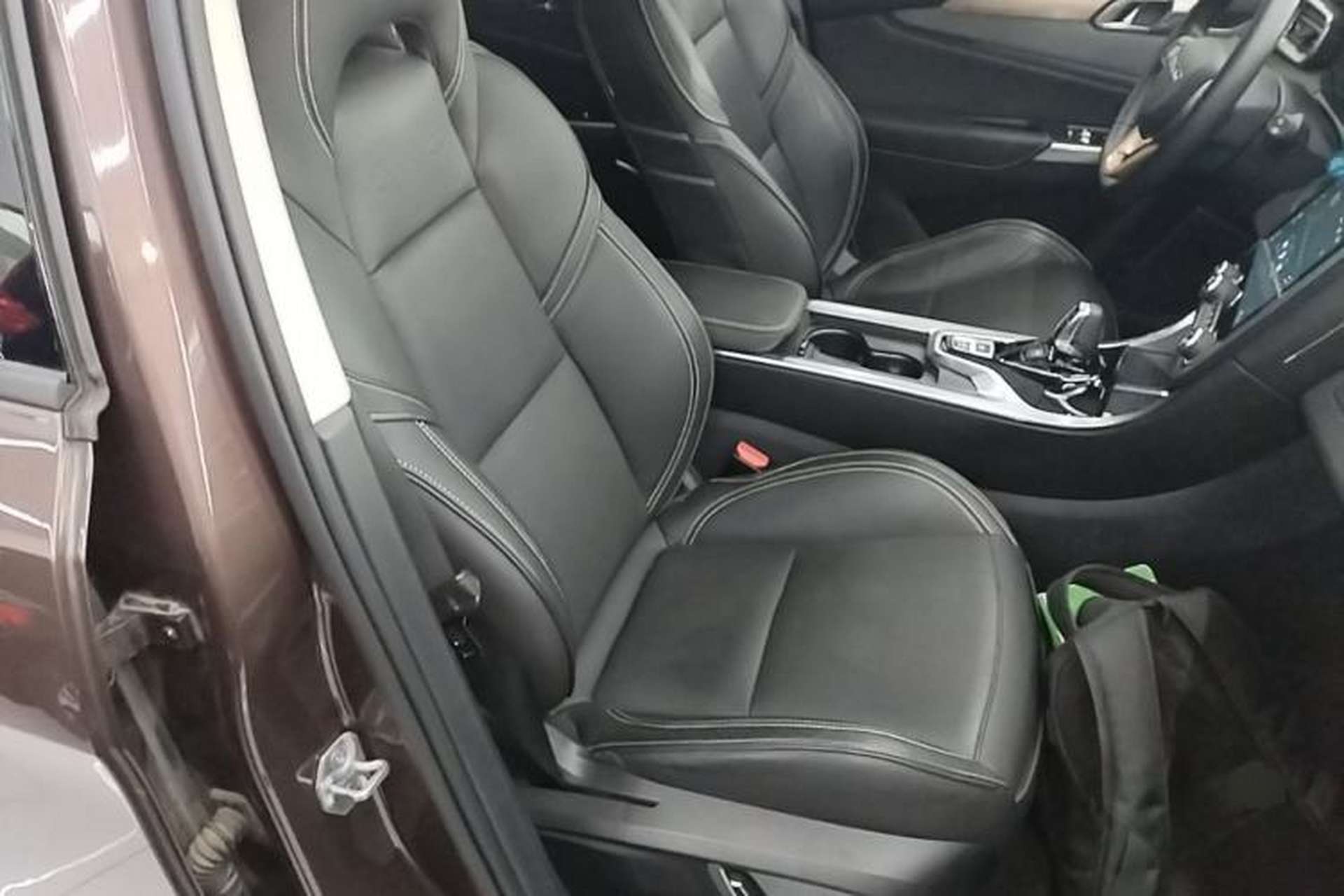 Used Lynk & Co 01 2017 2.0T Two-Wheel Drive Pro Edition Right Front Seat