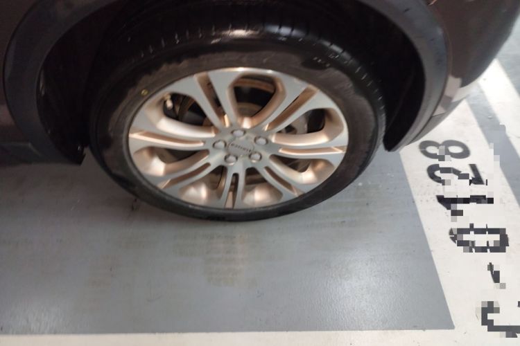Used Lynk & Co 01 2017 2.0T Two-Wheel Drive Pro Edition Right Front Wheel Hub