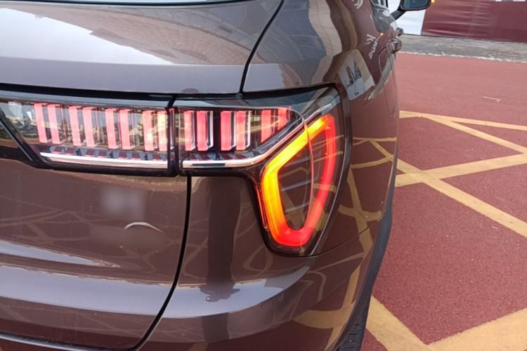 Used Lynk & Co 01 2017 2.0T Two-Wheel-Drive Version Right Rear Taillight