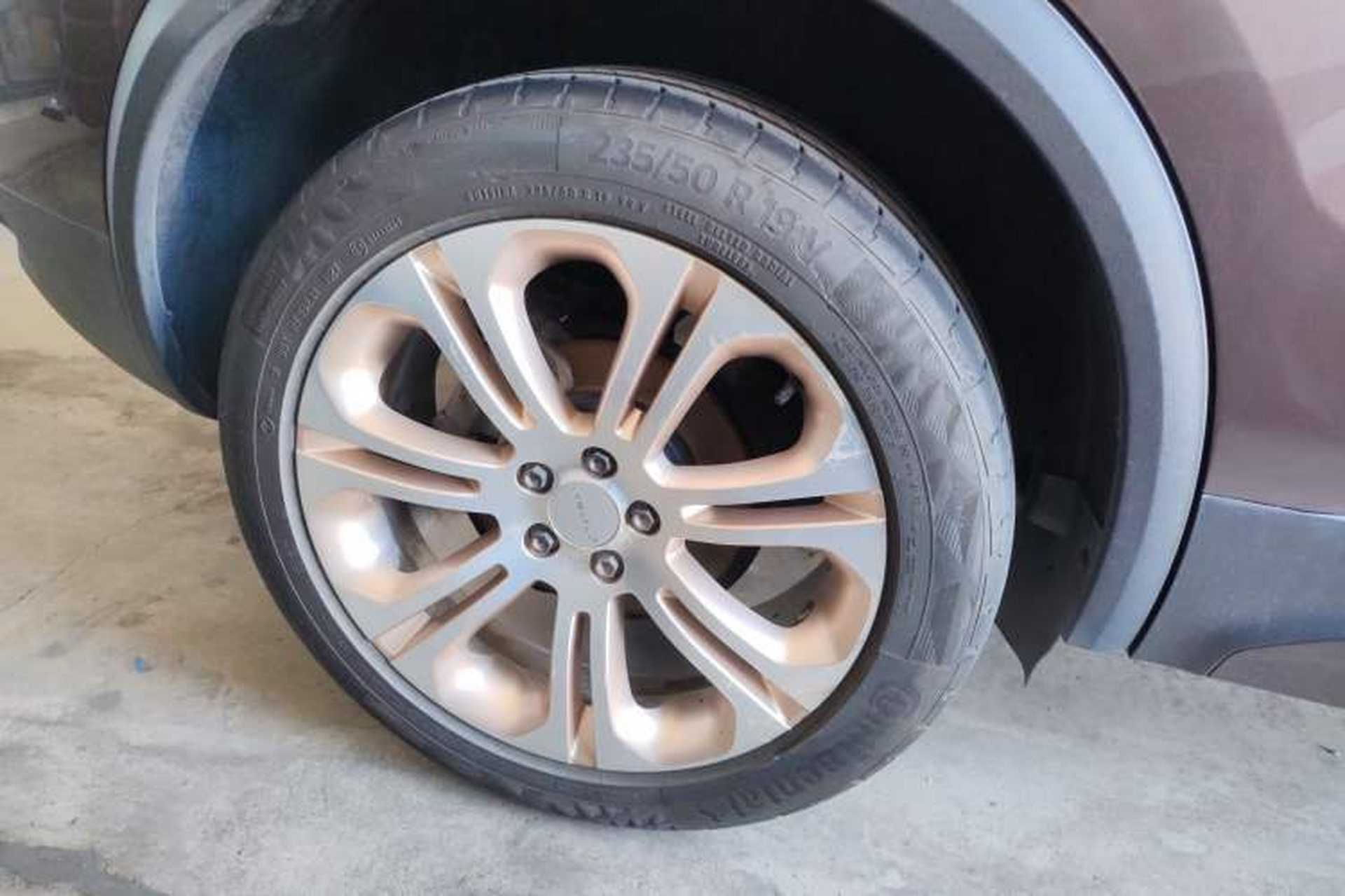 Used Lynk & Co 01 2017 2.0T Two-Wheel Drive Pro Edition Right Rear Wheel Hub