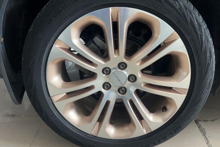 Used Lynk & Co 01 2017 2.0T Two-Wheel Drive Pro Edition Right Rear Wheel Hub