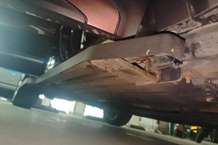 Used Lynk & Co 01 2017 2.0T Two-Wheel Drive Pro Edition Right Side Sill