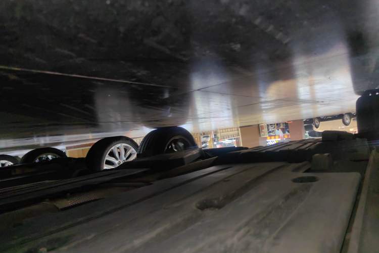 Used Lynk & Co 01 2017 2.0T Two-Wheel Drive Pro Edition Right Side Sill