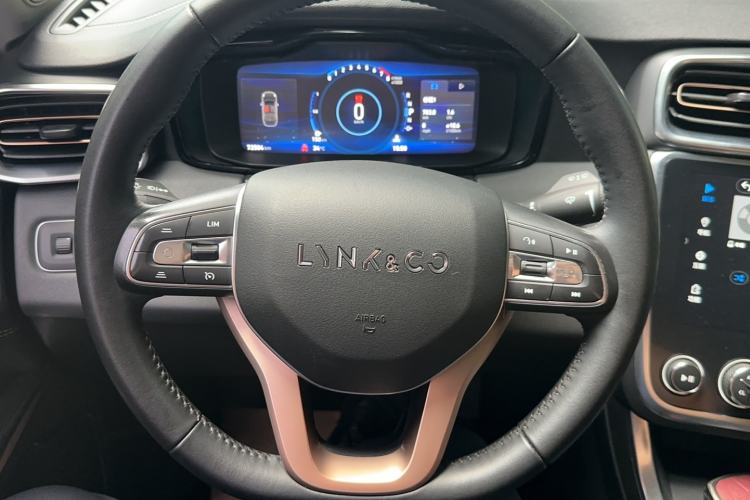 Used Lynk & Co 01 2017 2.0T Two-Wheel Drive Pro Edition Steering Wheel