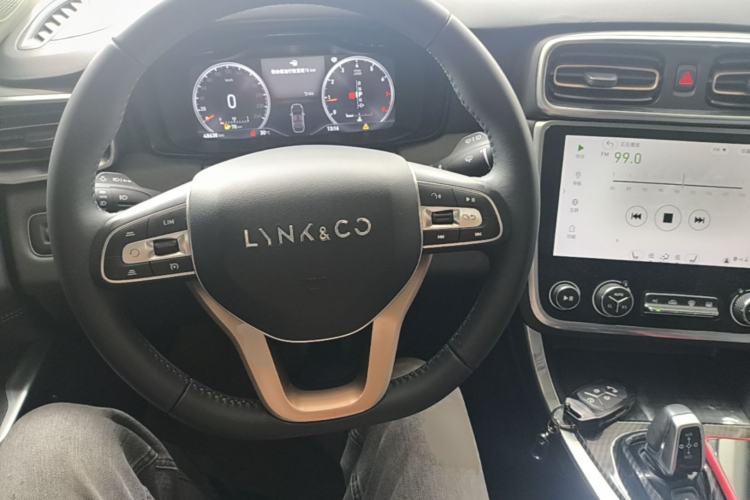 Used Lynk & Co 01 2017 2.0T Two-Wheel Drive Pro Edition Steering Wheel