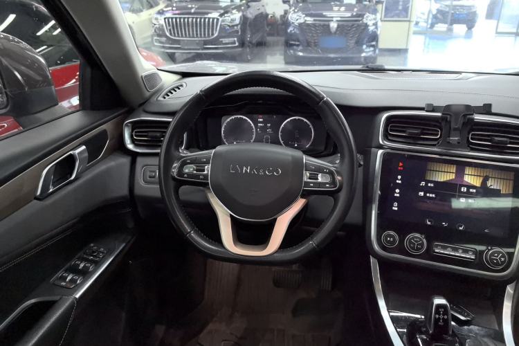 Used Lynk & Co 01 2017 2.0T Two-Wheel Drive Pro Edition Steering Wheel