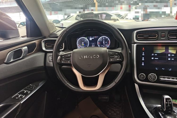 Used Lynk & Co 01 2017 2.0T Two-Wheel-Drive Version Steering Wheel