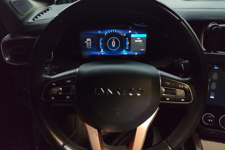 Used Lynk & Co 01 2017 2.0T Two-Wheel Drive Pro Edition Steering Wheel