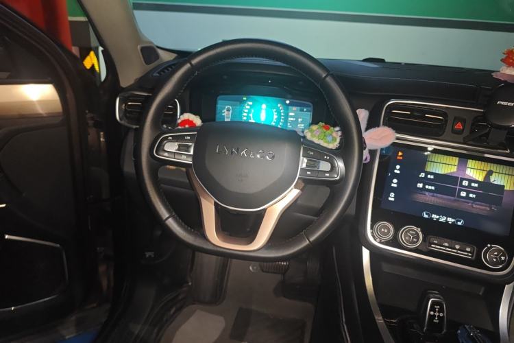 Used Lynk & Co 01 2017 2.0T Two-Wheel Drive Pro Edition Steering Wheel