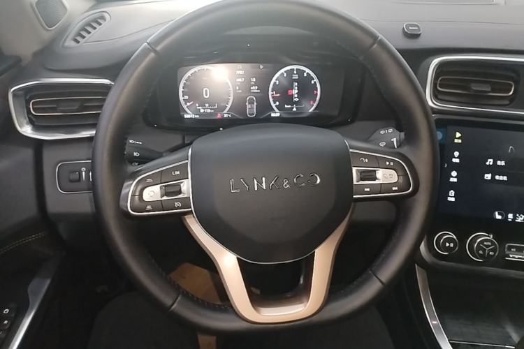 Used Lynk & Co 01 2017 2.0T Two-Wheel Drive Pro Edition Steering Wheel