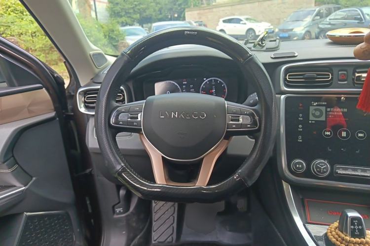 Used Lynk & Co 01 2017 2.0T Two-Wheel Drive Pro Edition Steering Wheel