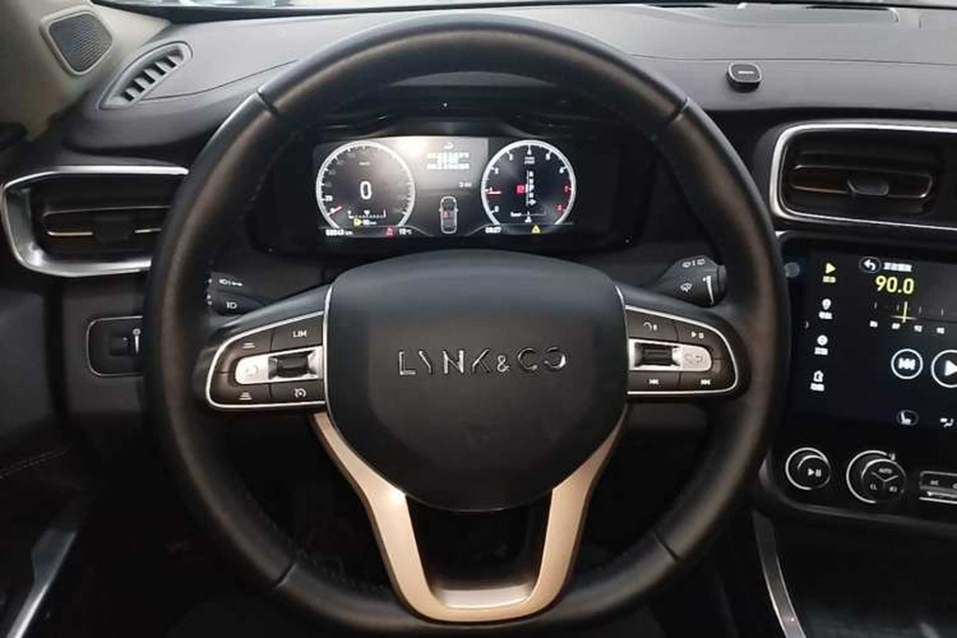 Used Lynk & Co 01 2017 2.0T Two-Wheel Drive Pro Edition Steering Wheel