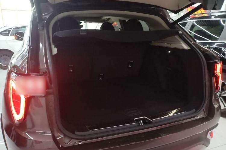 Used Lynk & Co 01 2017 2.0T Two-Wheel Drive Pro Edition Trunk