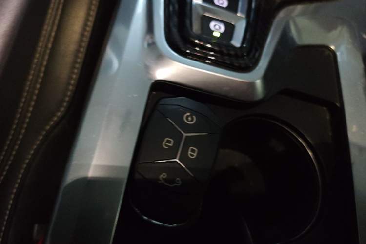 Used Lynk & Co 01 2017 2.0T Two-Wheel-Drive Version Vehicle Key