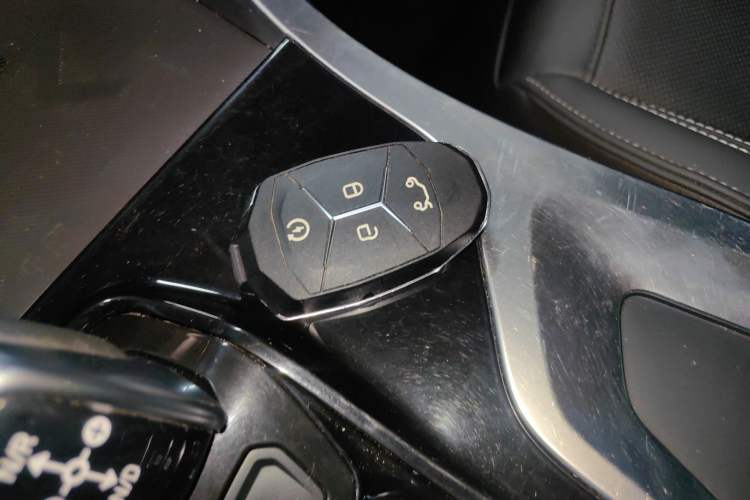 Used Lynk & Co 01 2017 2.0T Two-Wheel Drive Pro Edition Vehicle Key