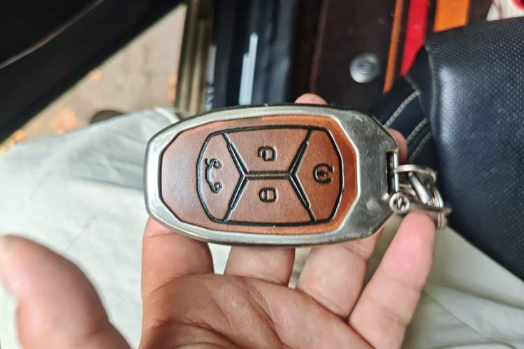 Used Lynk & Co 01 2017 2.0T Two-Wheel Drive Pro Edition Vehicle Key