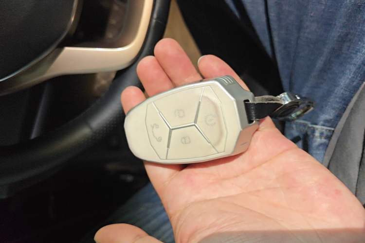Used Lynk & Co 01 2017 2.0T Two-Wheel Drive Pro Edition Vehicle Key