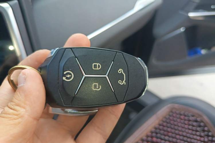 Used Lynk & Co 01 2017 2.0T Two-Wheel Drive Pro Edition Vehicle Key