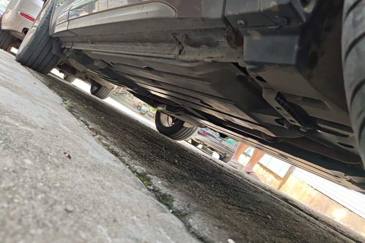 Used Lynk & Co 01 2017 2.0T Two-Wheel Drive Pro Edition Chassis Front Right