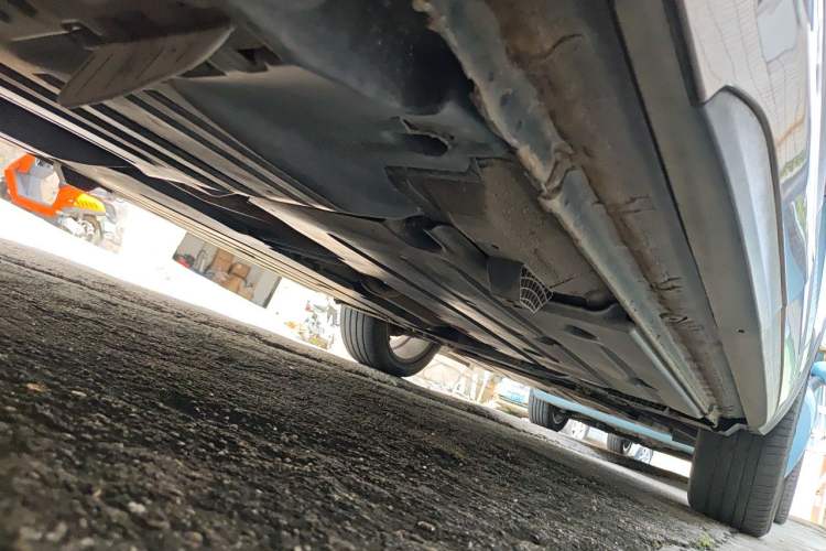 Used Lynk & Co 01 2017 2.0T Two-Wheel Drive Pro Edition Chassis Rear Right