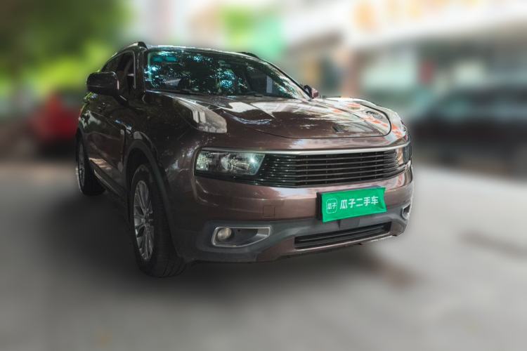 Used Lynk & Co 01 2017 2.0T Two-Wheel-Drive Version Front Right 45 Deg