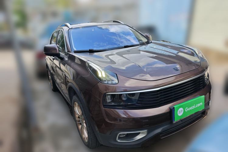 Used Lynk & Co 01 2017 2.0T Two-Wheel Drive Pro Edition Front Right 45 Deg