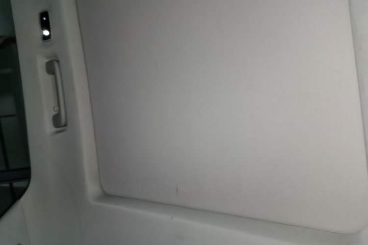 Used Lynk & Co 01 2017 2.0T Two-Wheel Drive Pro Edition Headliner