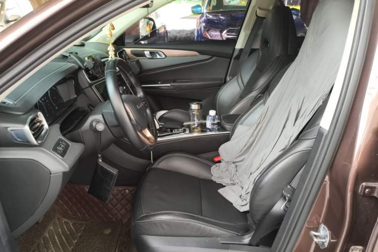 Used Lynk & Co 01 2017 2.0T Two-Wheel-Drive Version Left Front Seat