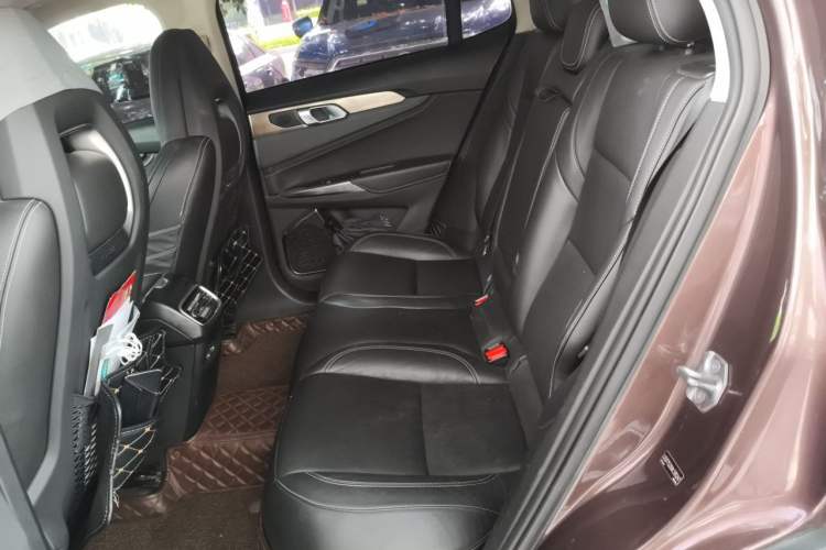 Used Lynk & Co 01 2017 2.0T Two-Wheel-Drive Version Left Rear Seat