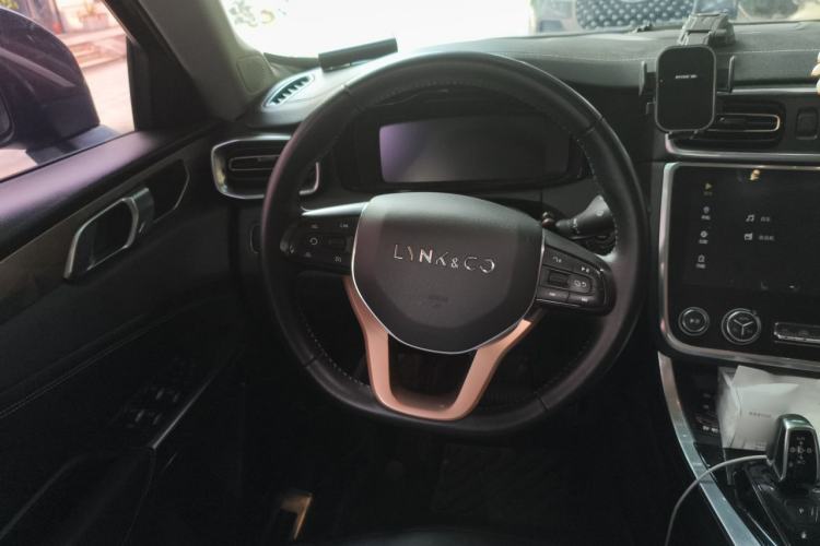 Used Lynk & Co 01 2017 2.0T Two-Wheel-Drive Version Steering Wheel