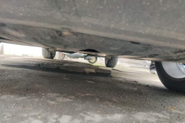 Used Lynk & Co 01 2017 2.0T Two-Wheel Drive Zhaopu Version Chassis Front