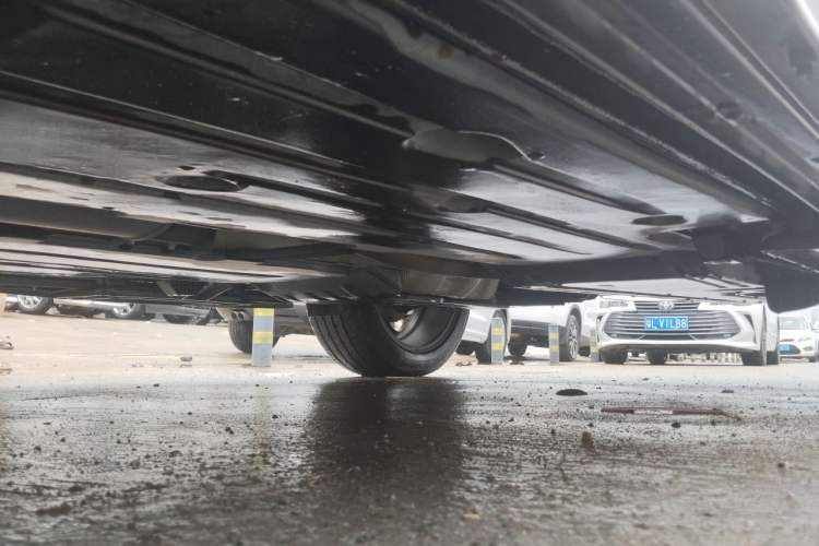 Used Lynk & Co 01 2017 2.0T Four-Wheel Drive Pro Edition Chassis Front Left